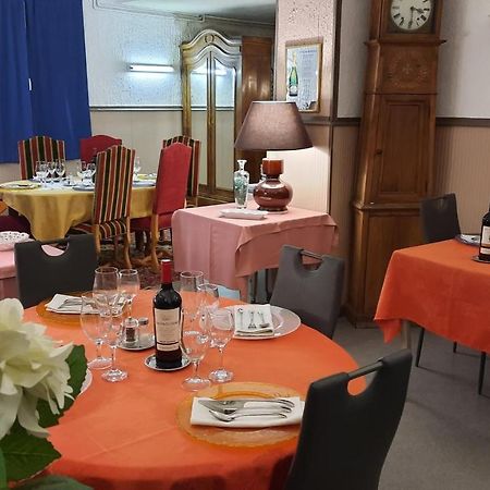 Hotel Du Chateau Екстериор снимка